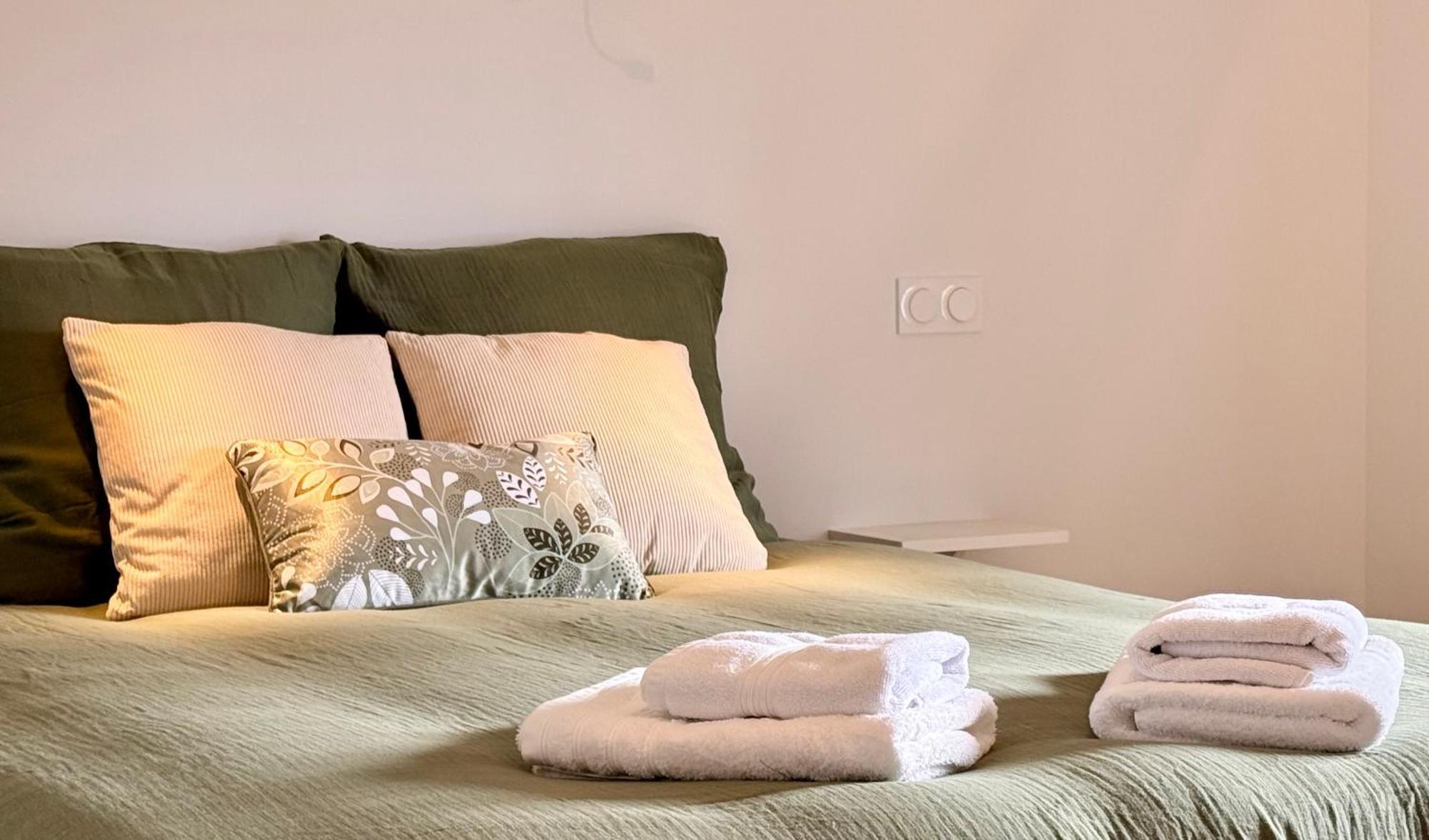 Ferienhaus Jolie M'home, Le Puy Du Fou, 15 Pers, 7 Ch, 5 Sde, 5 Wc *